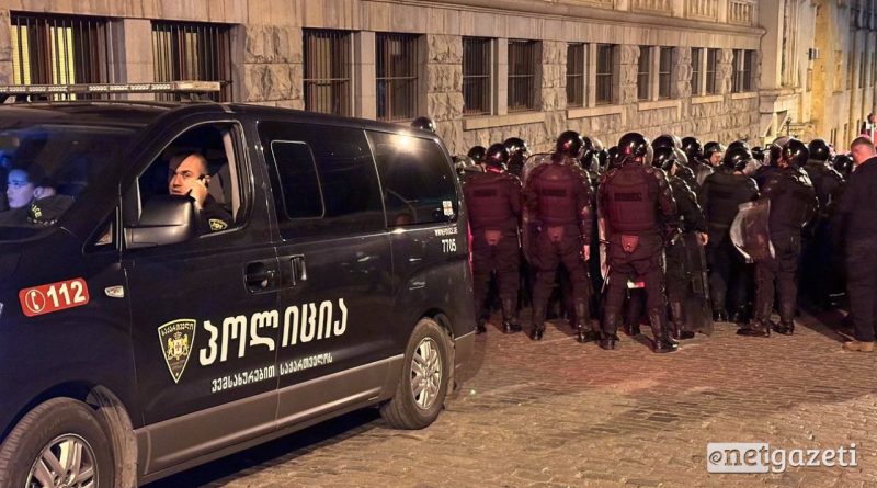 Европарламентарии заявили о недопустимости применения силы против мирных протестующих