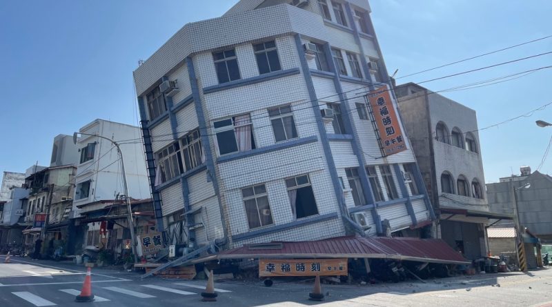 Сильное землетрясение на Тайване унесло жизни 9 человек