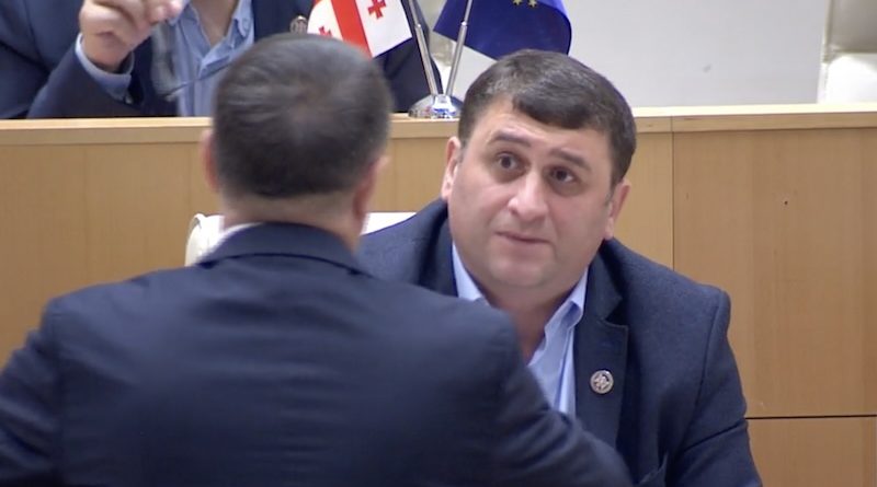 В Парламенте Грузии вновь произошло противостояние