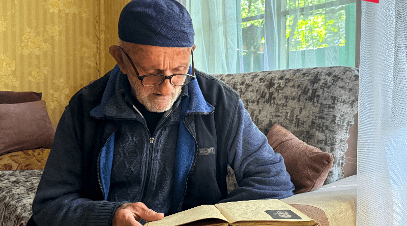 «Мне было 15 лет, когда меня выселили: ни матери, ни носков» — 92-летний мужчина о сталинских репрессиях