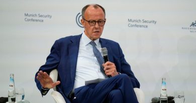 Мерц призвал не снимать вопрос о членстве Украины в НАТО