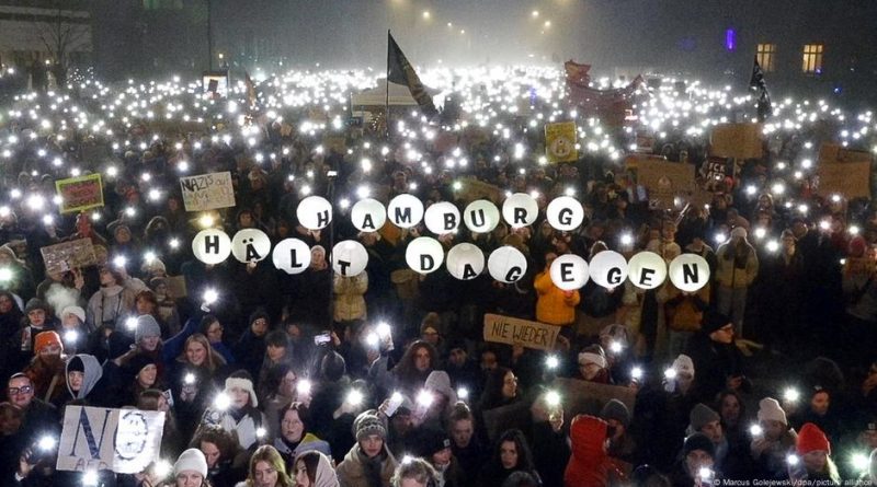 В Германии прошли протесты против сотрудничества консерваторов с правопопулистами