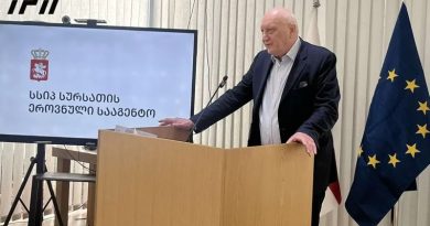 Глава Агентства продовольствия: молоко, представленное на прилавках, соответствуют стандартам