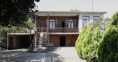 Родителям погибших в результате пожара в Саберио детей государство передало дом в селе Коки