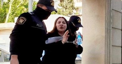 Азербайджанской журналистке Ульвии Али «угрожали изнасилованием» полицейские во время задержания