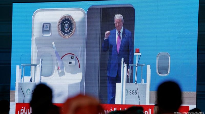 CNN: Визит Трампа в Стамбул зависит от того, будет ли там Путин