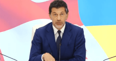 Каладзе о пожаре на рынке в Тбилиси: мэрия работает над пакетом помощи пострадавшим