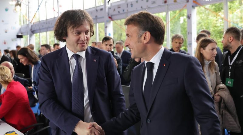 Кобахидзе: в Европе понимают необходимость разговаривать с правительством Грузии