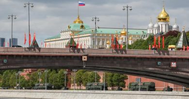 Кремль ответил на требования прекратить огонь в Украине