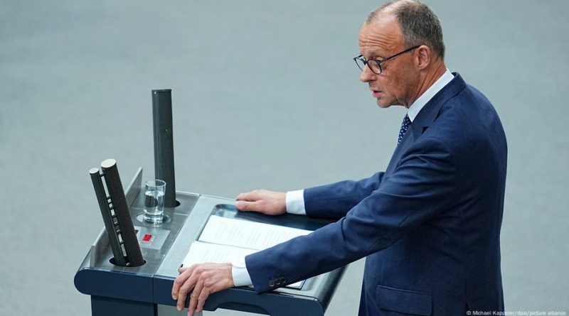 Мерц в бундестаге: помощь Украине, сдерживание РФ