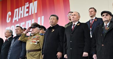 На параде в Москве Путин вновь оправдал войну против Украины