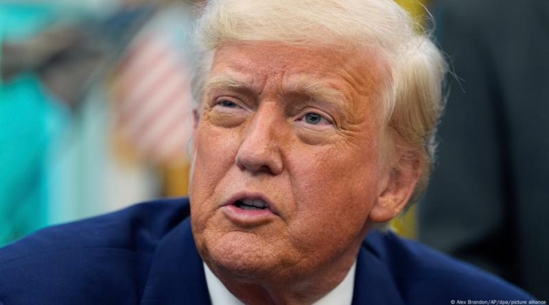 Опрос: Репутация США в мире упала после прихода Трампа