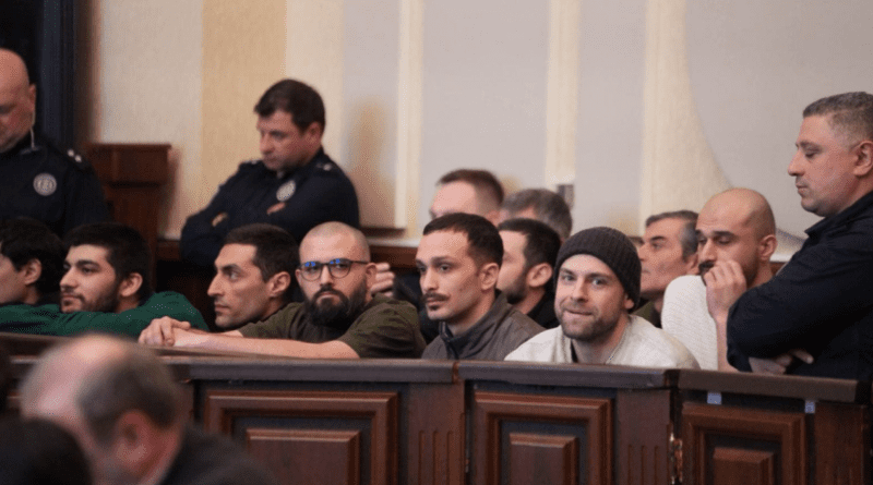 Суд оставил под стражей 11 задержанных на проевропейских акциях демонстрантов