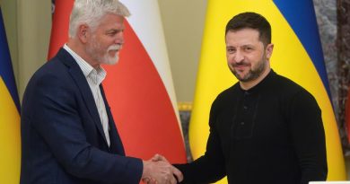 Зеленский прибыл с визитом в Прагу