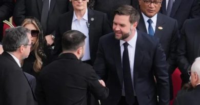 Зеленский встретился с Вэнсом, Рубио и новым папой римским в Ватикане