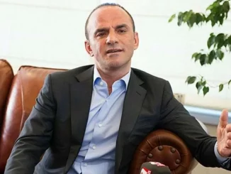 На фото Галифа Озтюрка