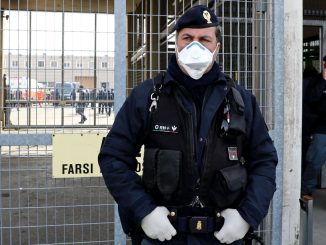 Нападение на полицейского