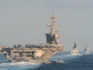 Нефтяной танкер в Ормузском проливе