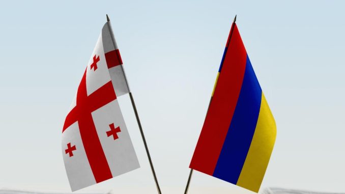 Флаги Армении и Грузии